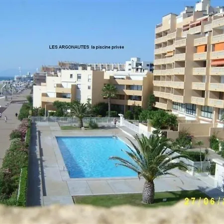 Grand T3 A 100m Des Commerces, Et Piscine, 6 Couchages, Parking Facile - Fr-1-81-507 *